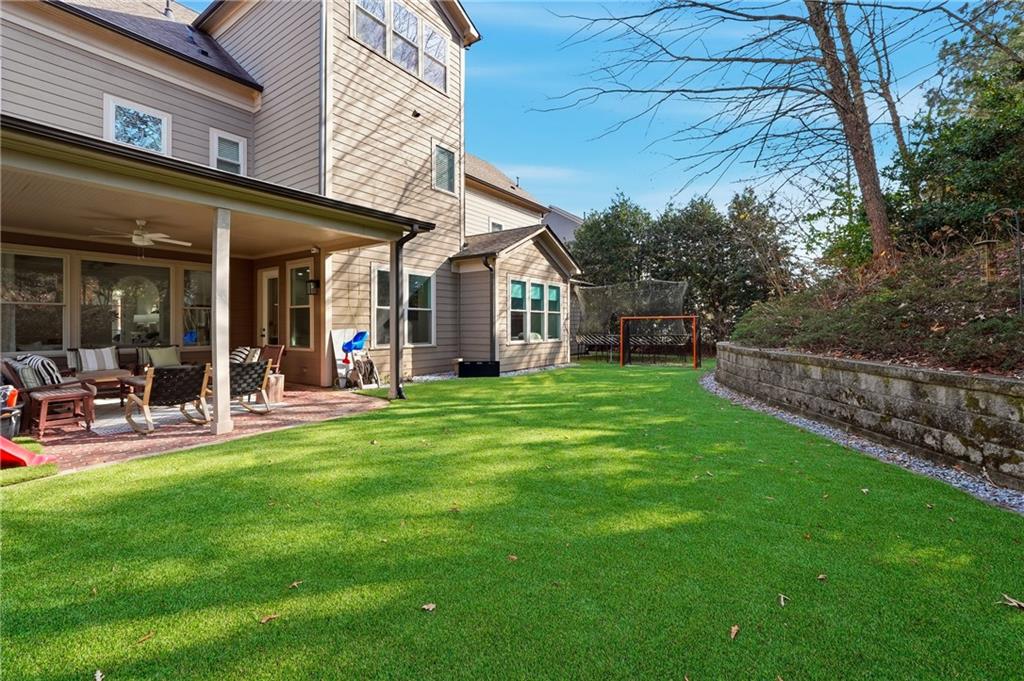 2139 Mcfarlin Lane