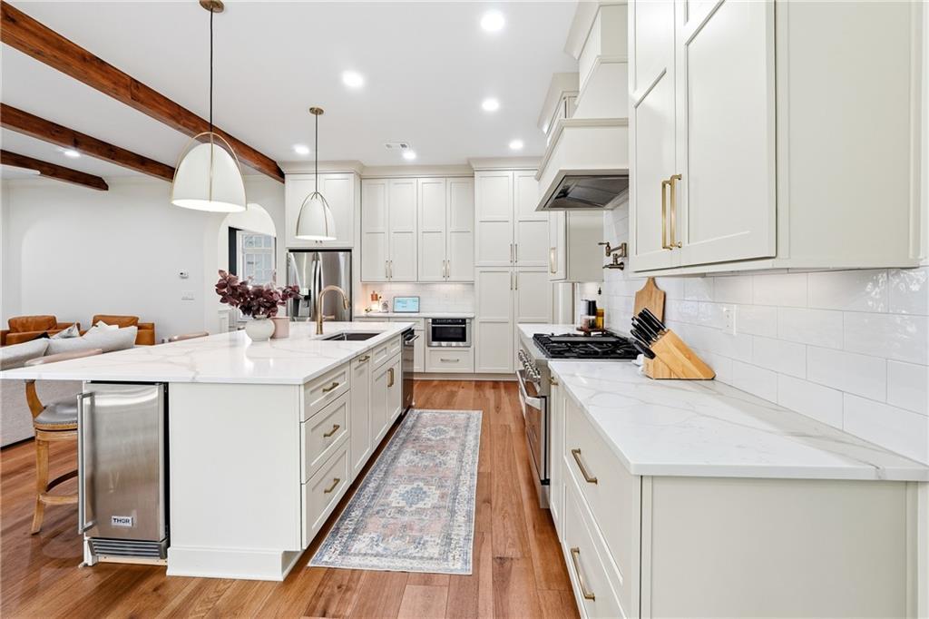 2139 Mcfarlin Lane
