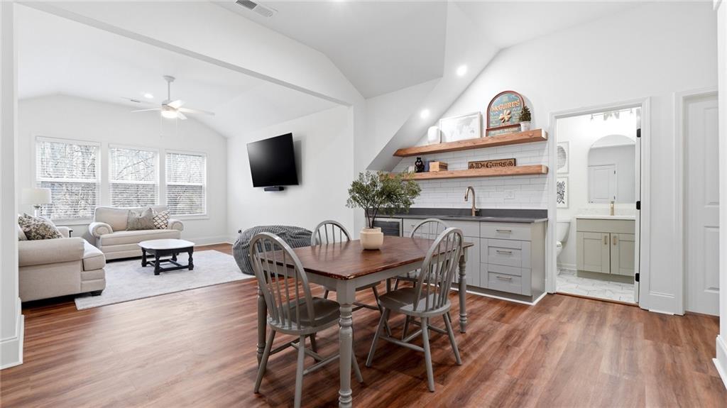 2139 Mcfarlin Lane