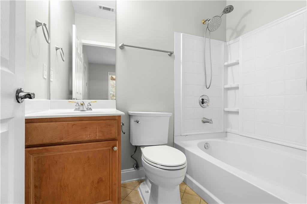 2890 Brandl Cove Court Unit 5
