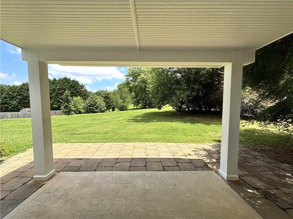 305 Hollybush Court