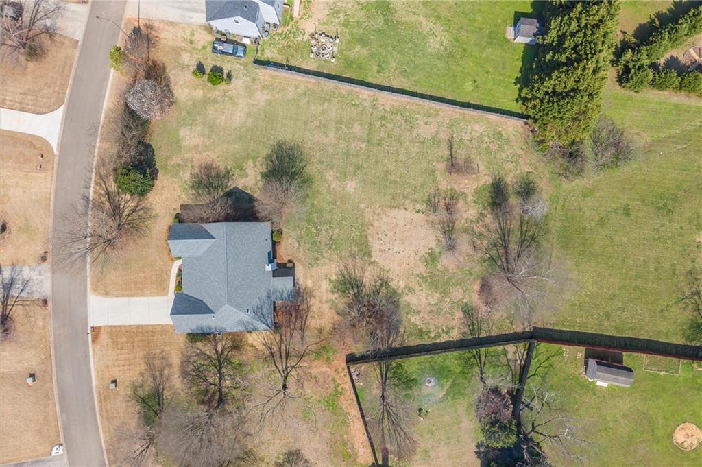 305 Hollybush Court