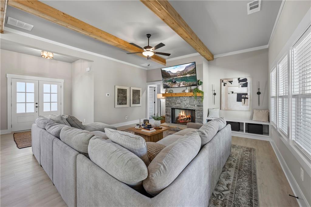 152 White Oak Way