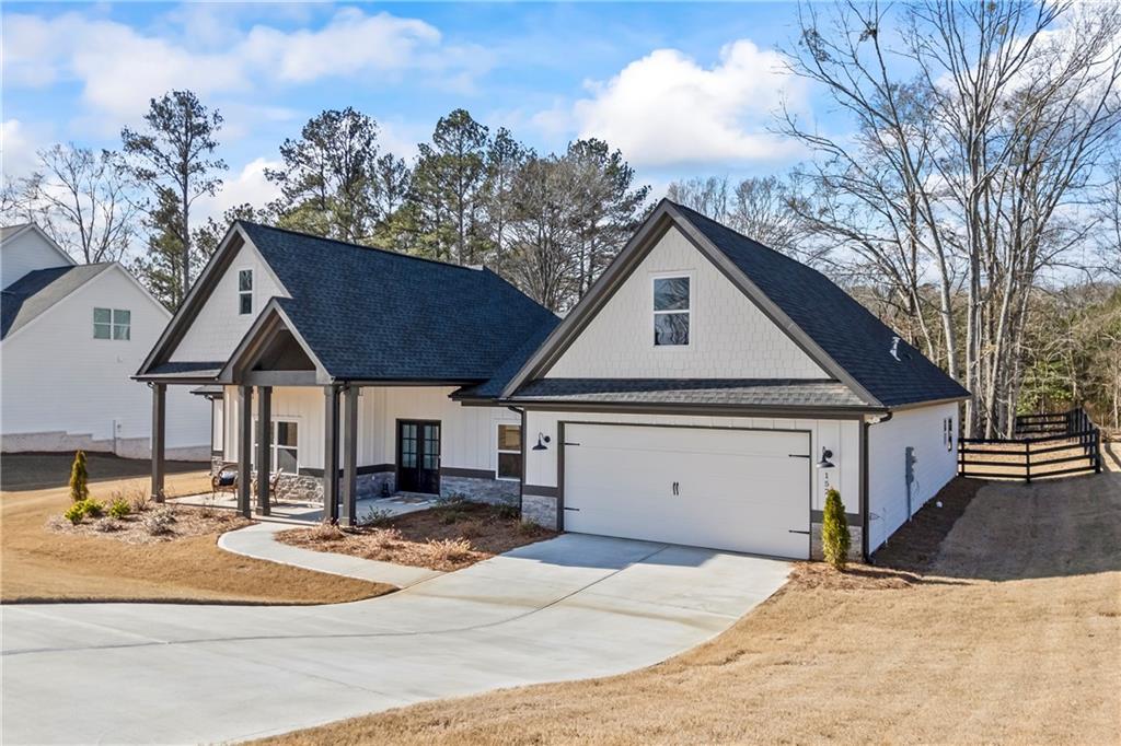 152 White Oak Way