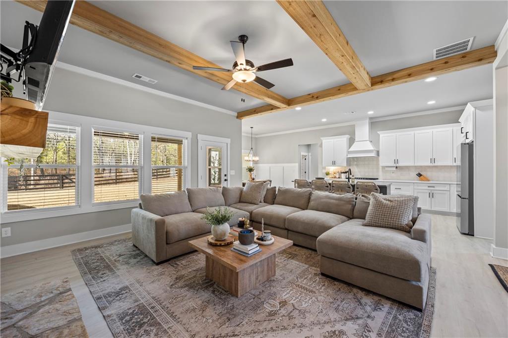 152 White Oak Way