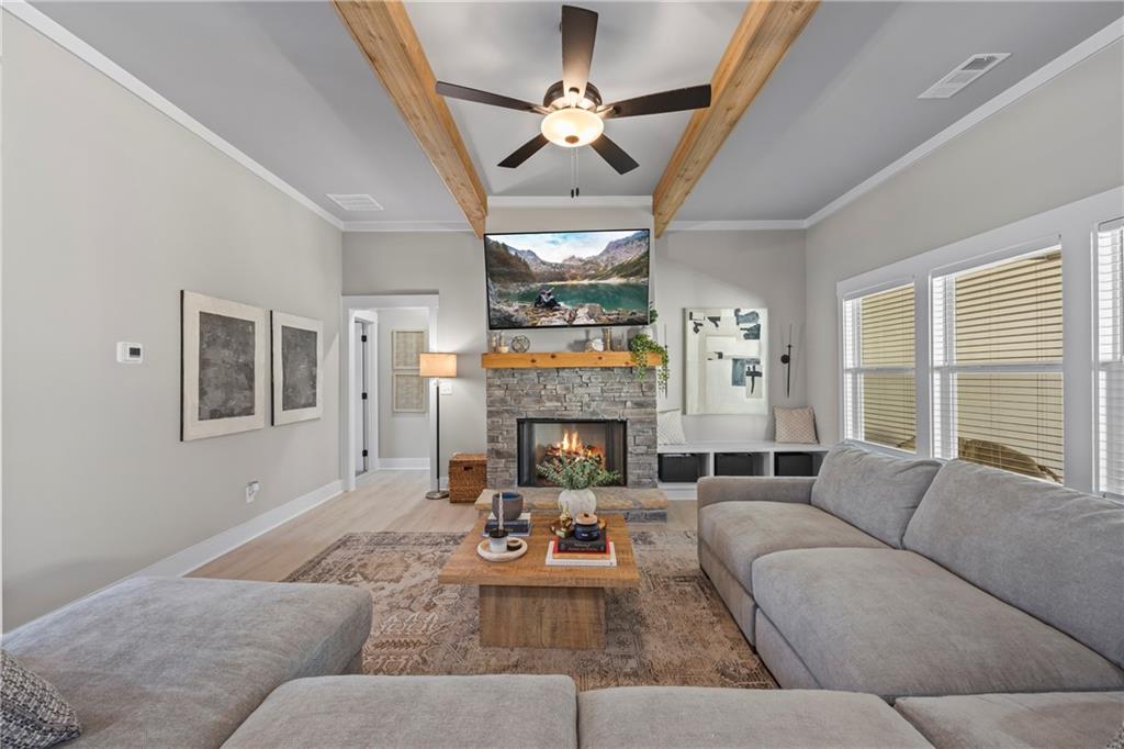 152 White Oak Way
