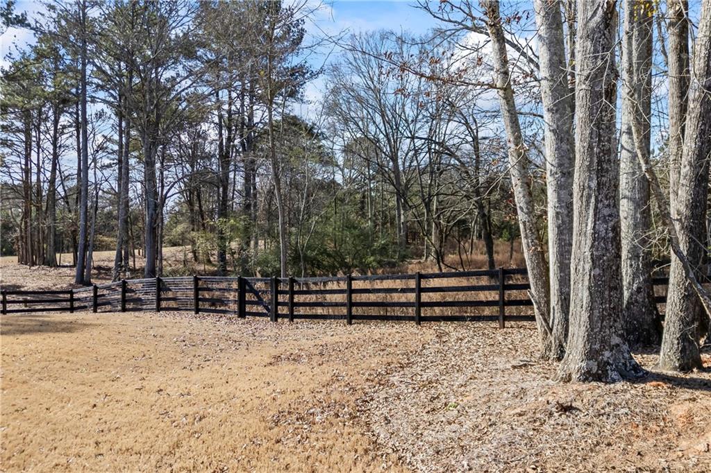 152 White Oak Way