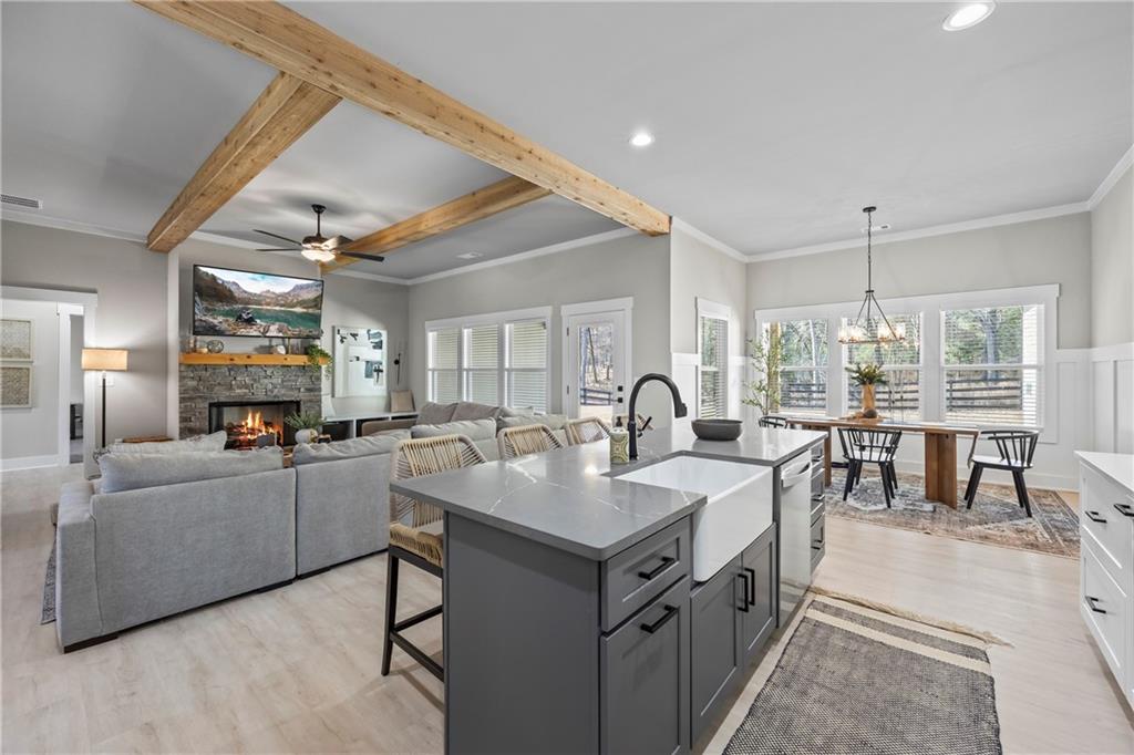 152 White Oak Way