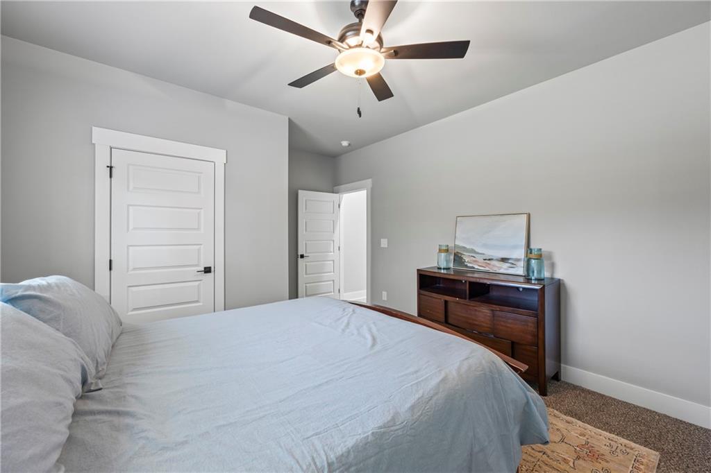 152 White Oak Way