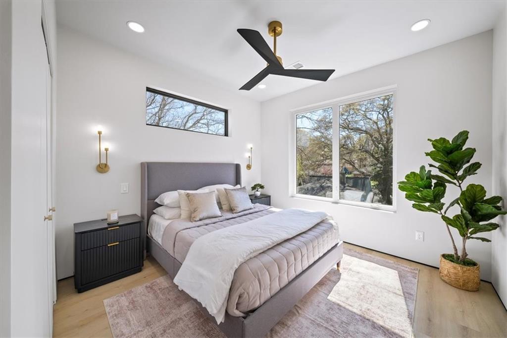 1342 Thurgood Street SW