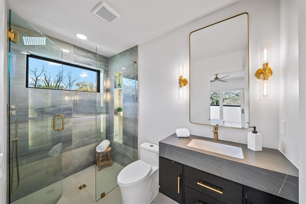 1342 Thurgood Street SW