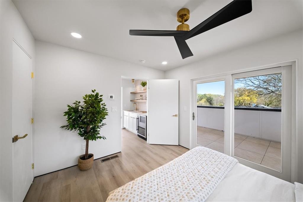 1342 Thurgood Street SW