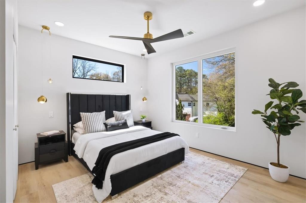 1342 Thurgood Street SW