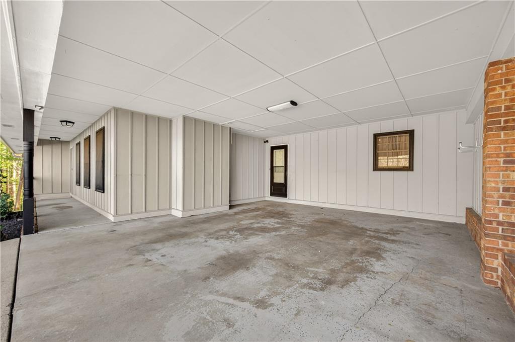 4031 Chestnut Drive