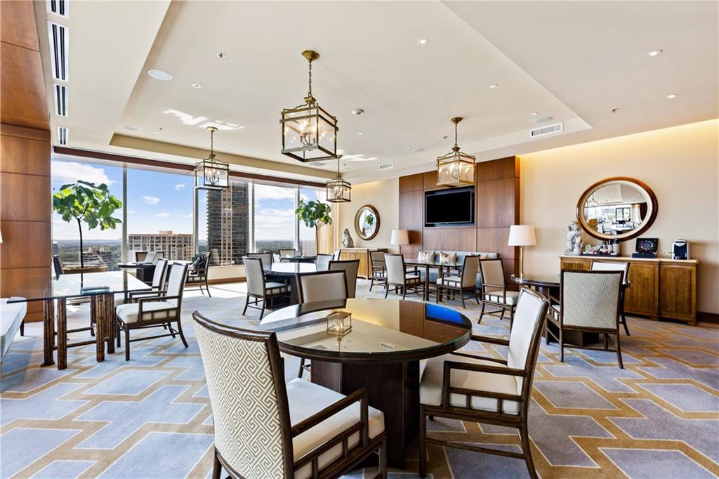 3630 Peachtree Road NE Unit 1809