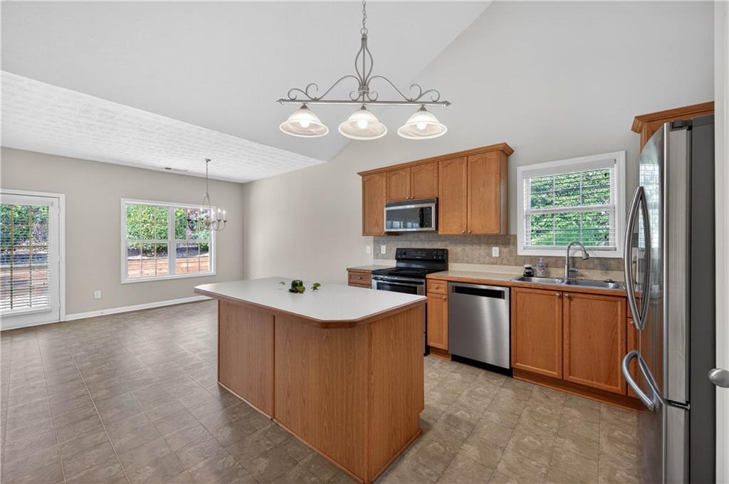 510 Jefferson Walk Circle