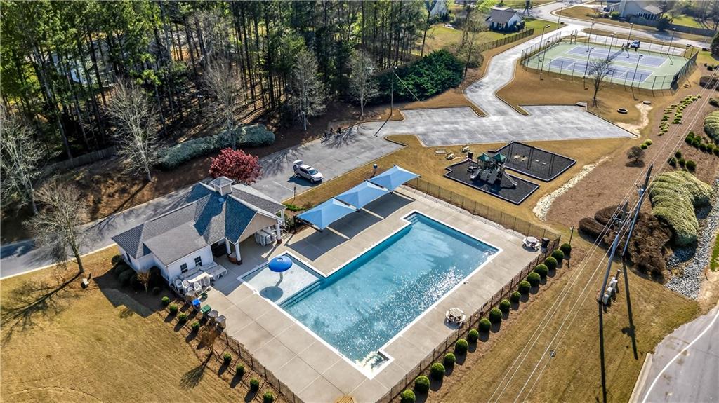 510 Jefferson Walk Circle