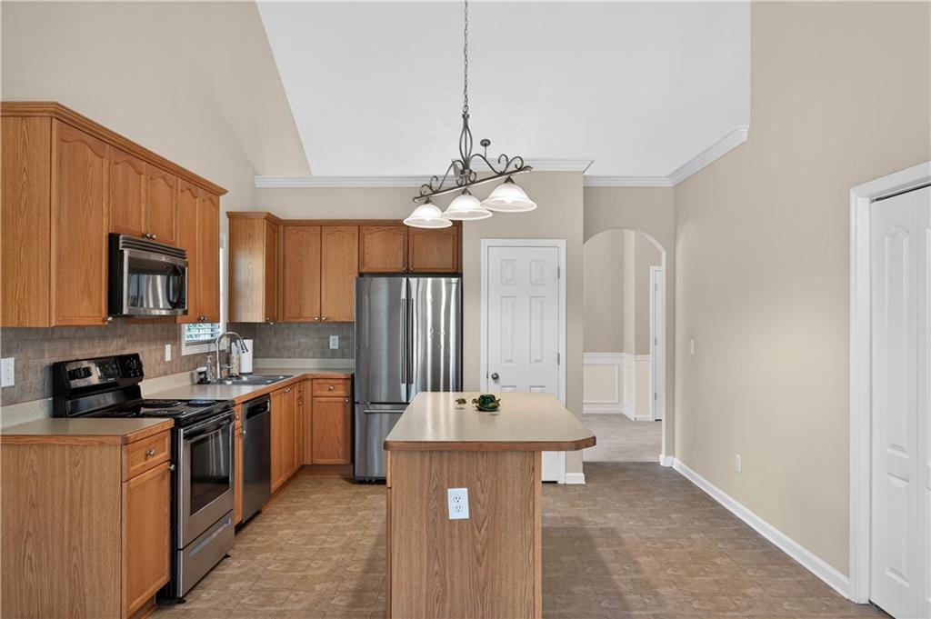 510 Jefferson Walk Circle