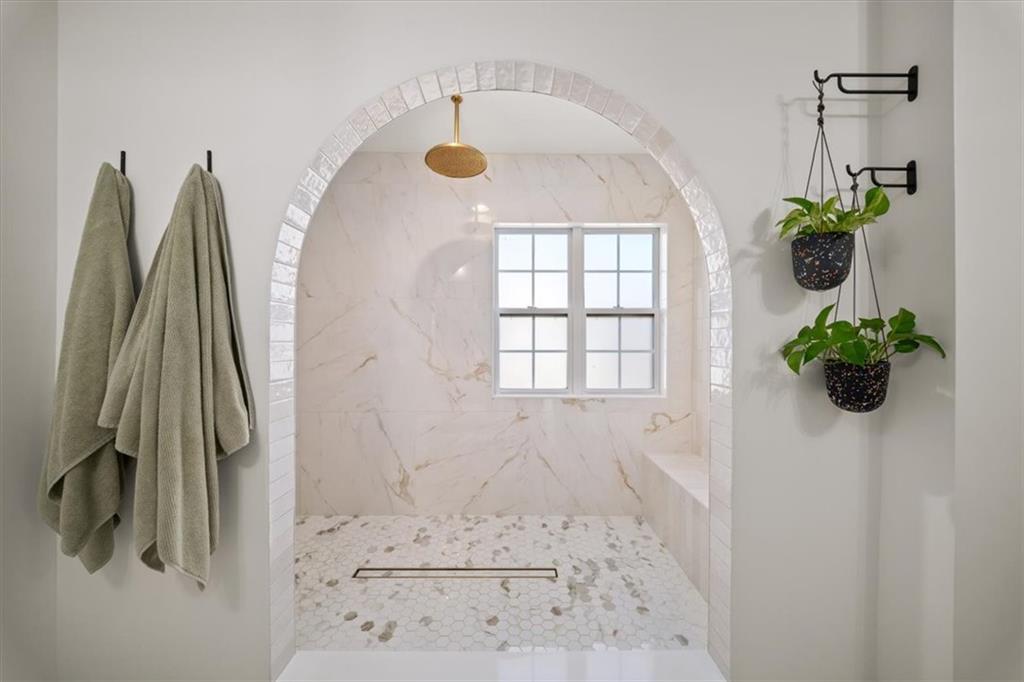 2151 Somerset Place SE