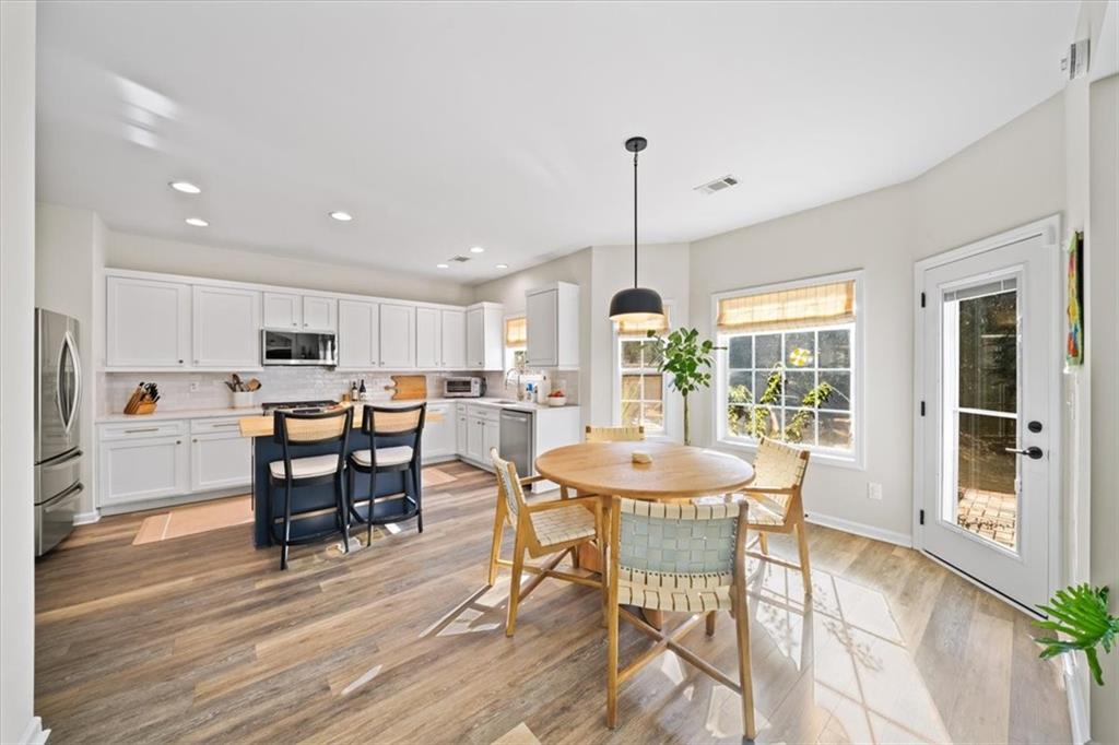 2151 Somerset Place SE