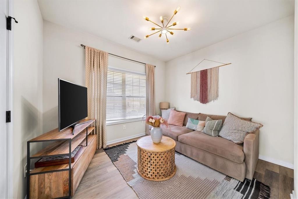 2151 Somerset Place SE