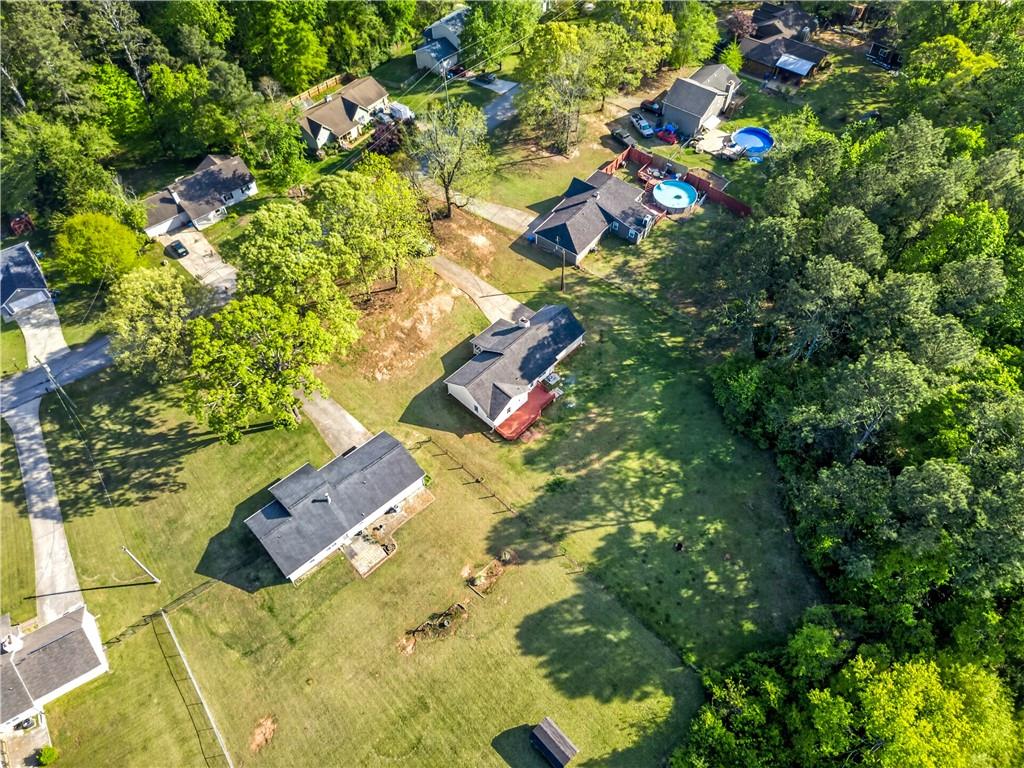 1609 River Trace