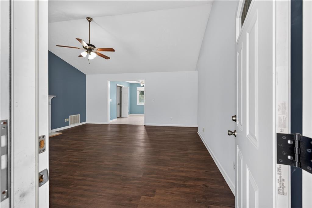 1609 River Trace