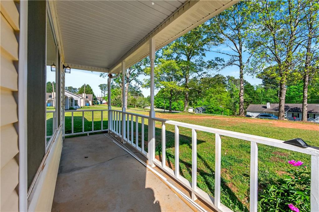 1609 River Trace