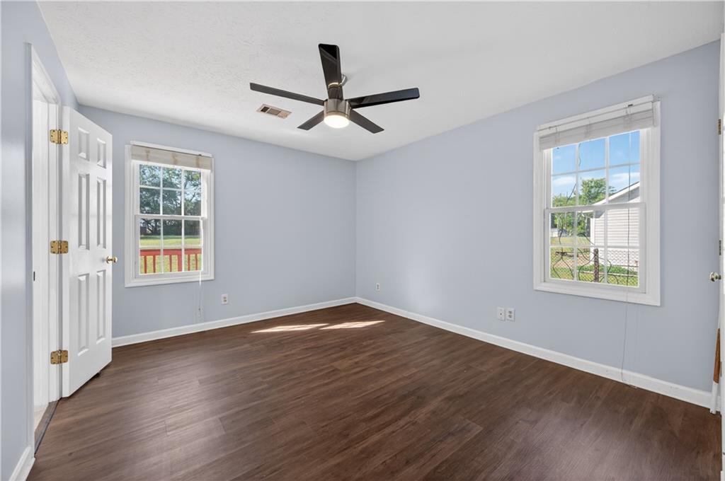 1609 River Trace