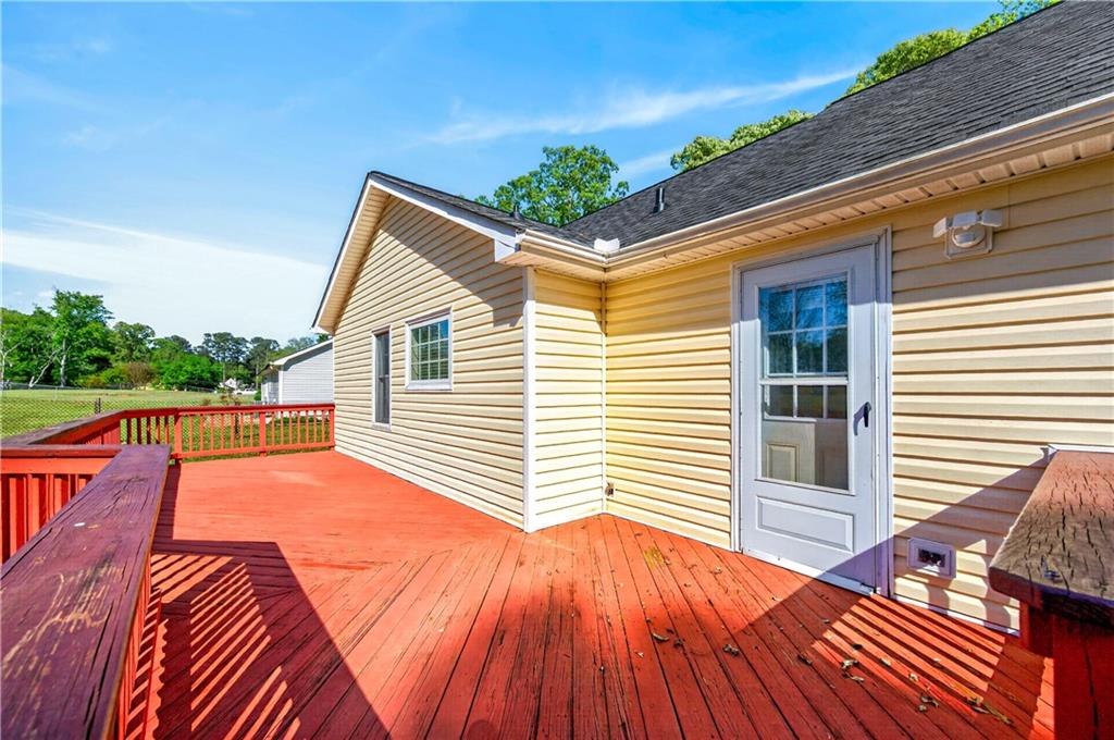 1609 River Trace