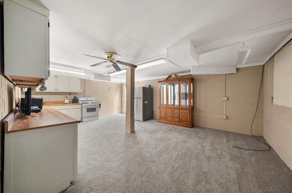 513 Rivercrest Drive