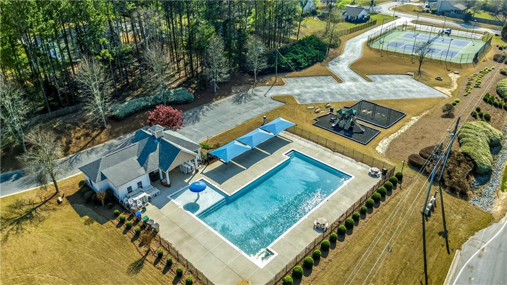 2028 Lantern Drive