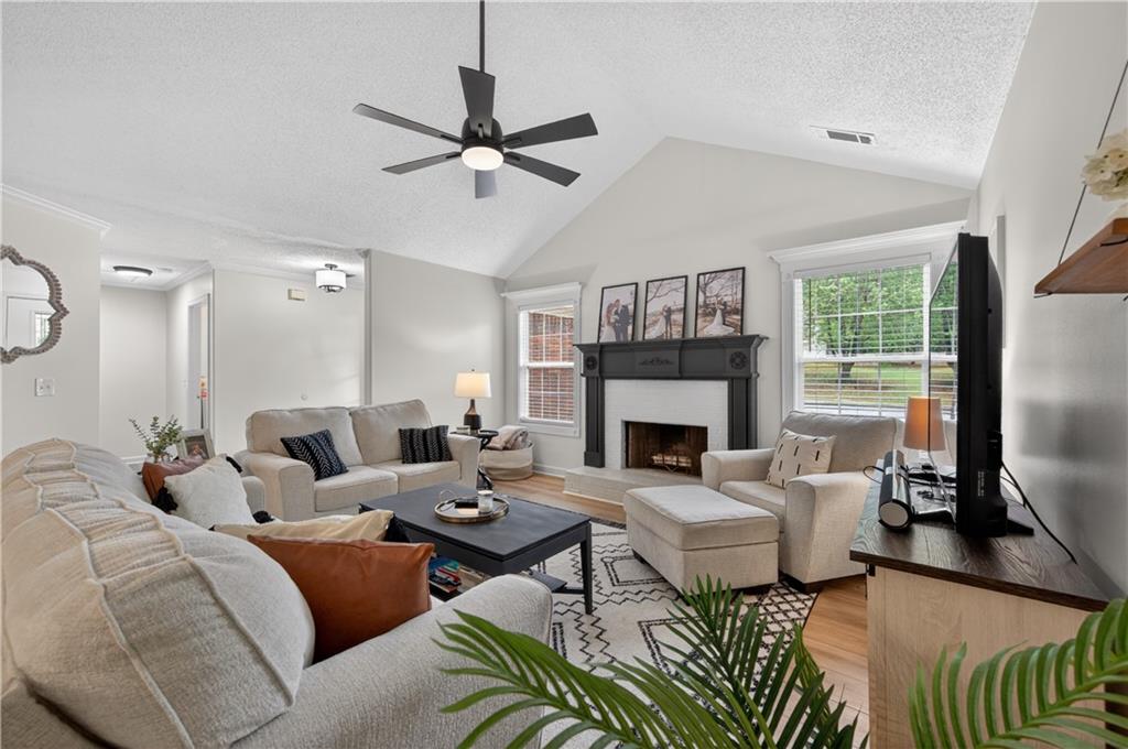 2028 Lantern Drive