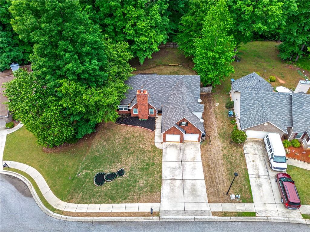 2028 Lantern Drive
