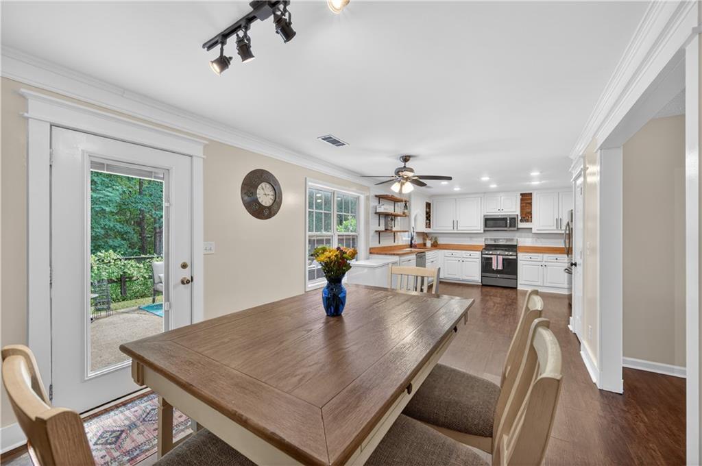 6250 Glen Port Circle
