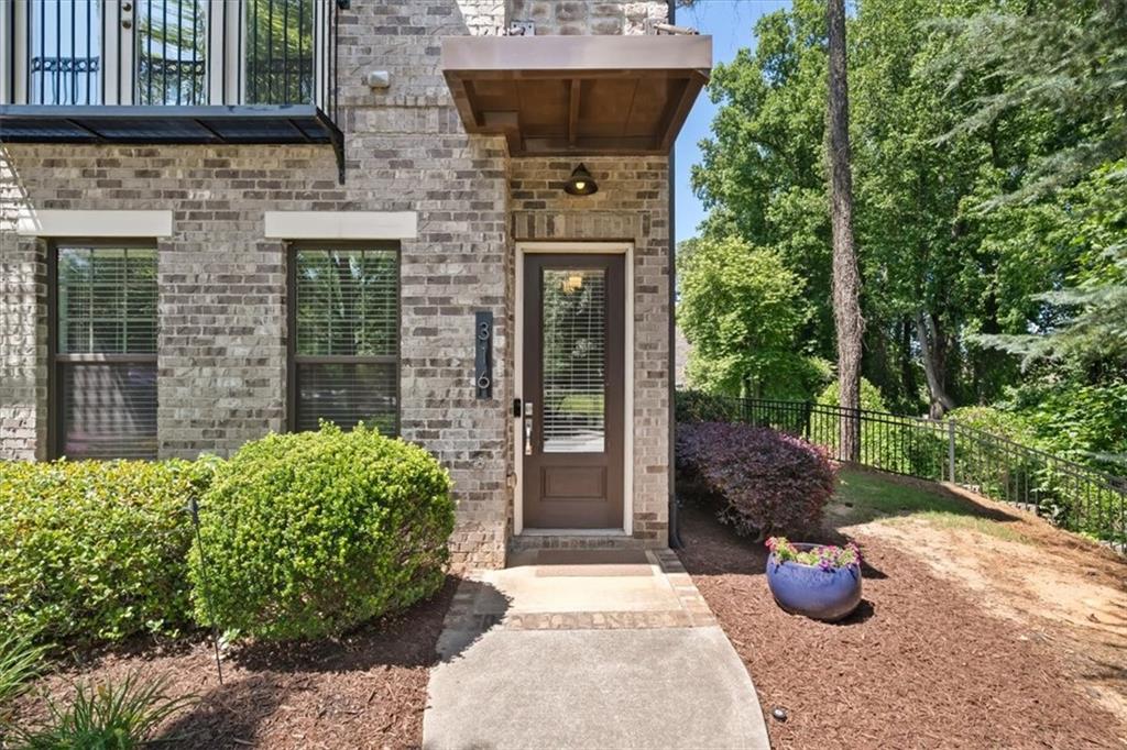 316 Coalter Way