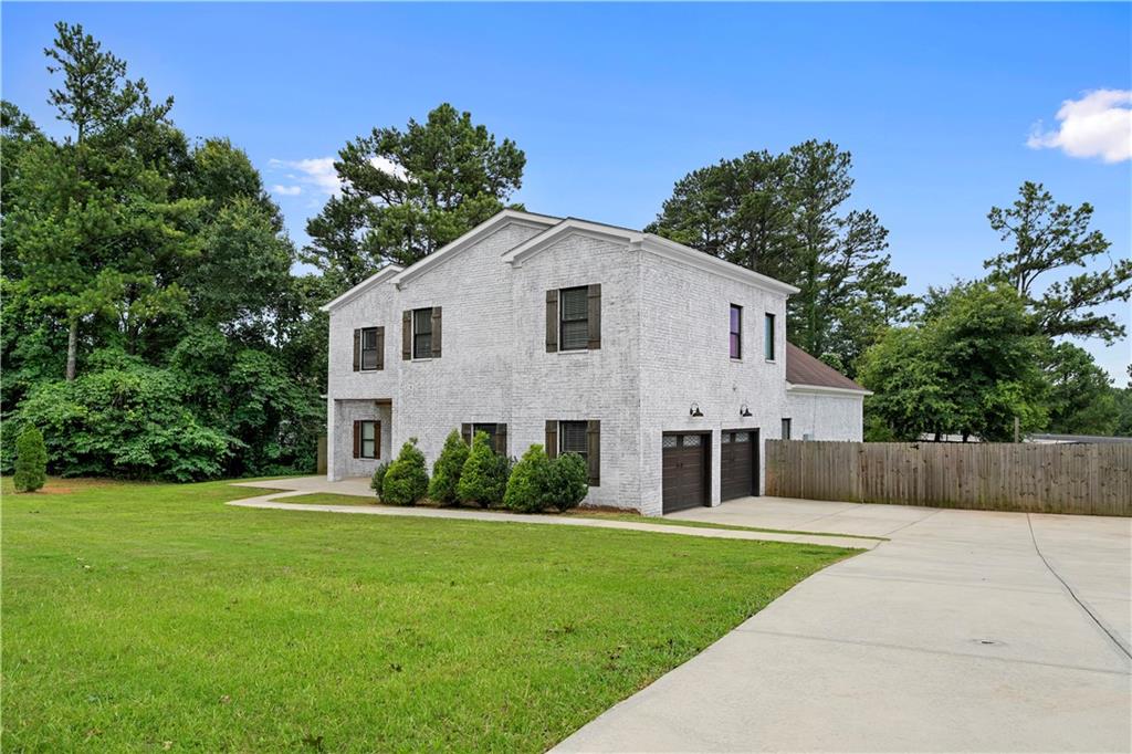 1230 Shallowford Road