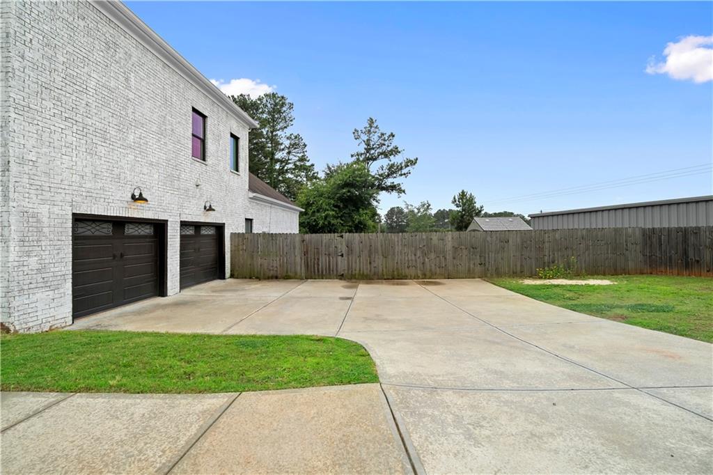 1230 Shallowford Road