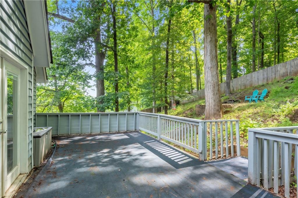 1971 Chartwell Court