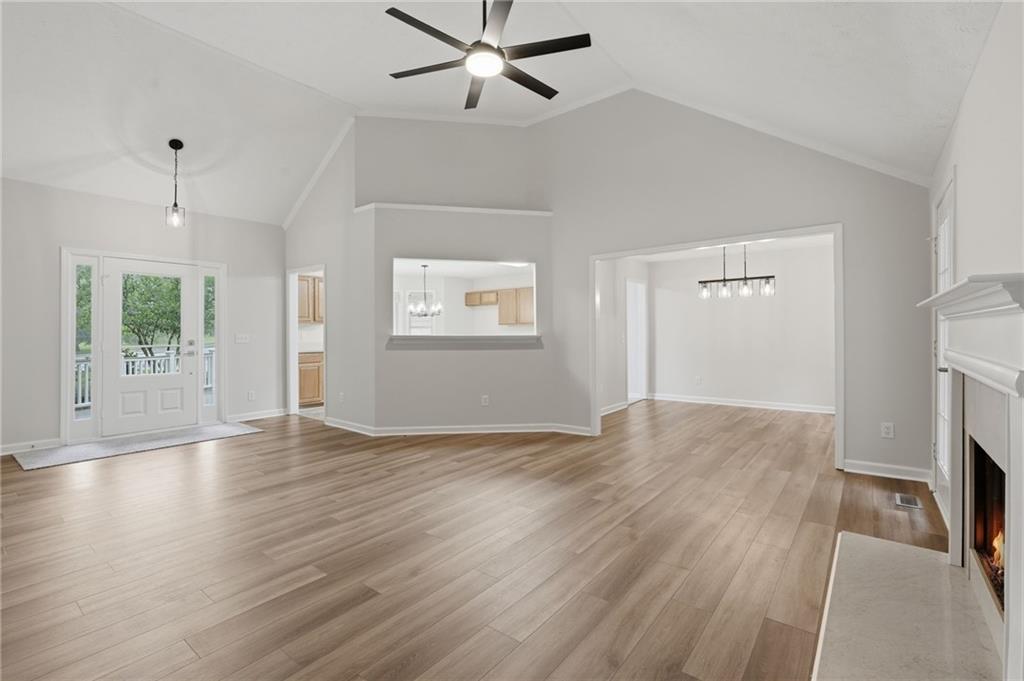 7035 Crossview Drive