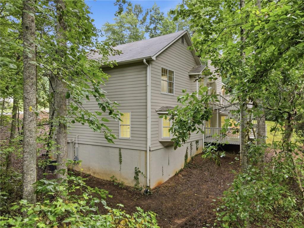 7035 Crossview Drive
