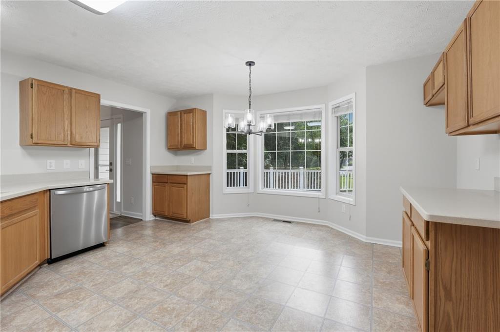 7035 Crossview Drive