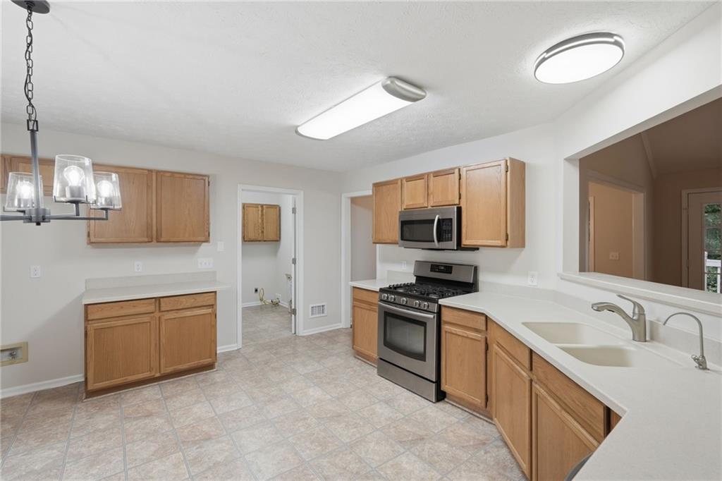 7035 Crossview Drive