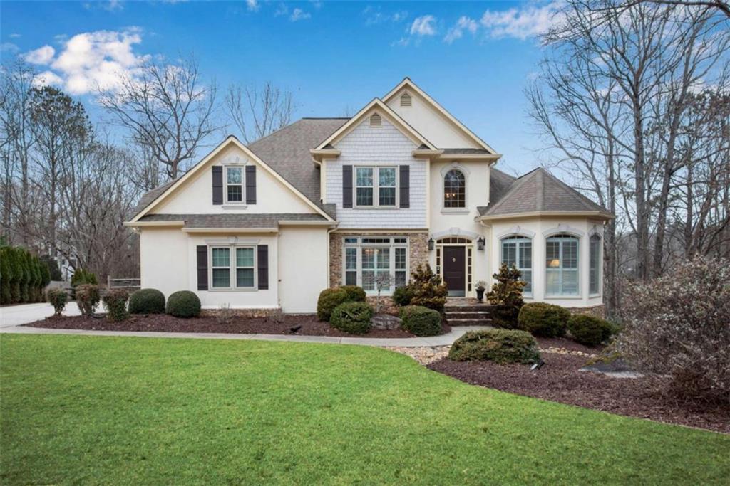 50 Lakecrest Circle
