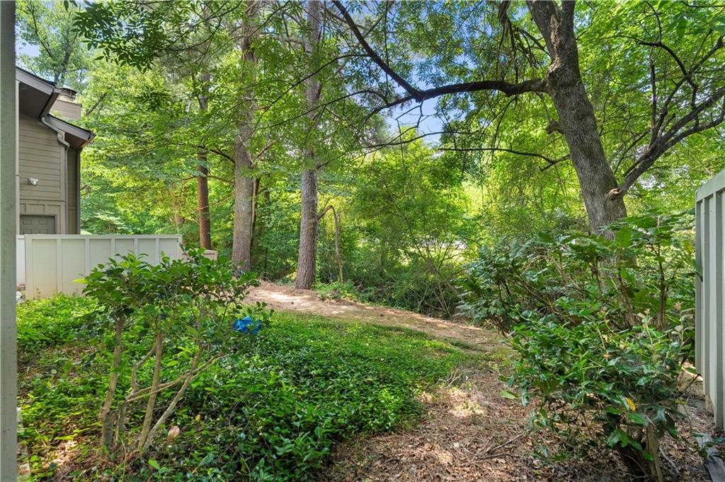 922 Cedar Creek S