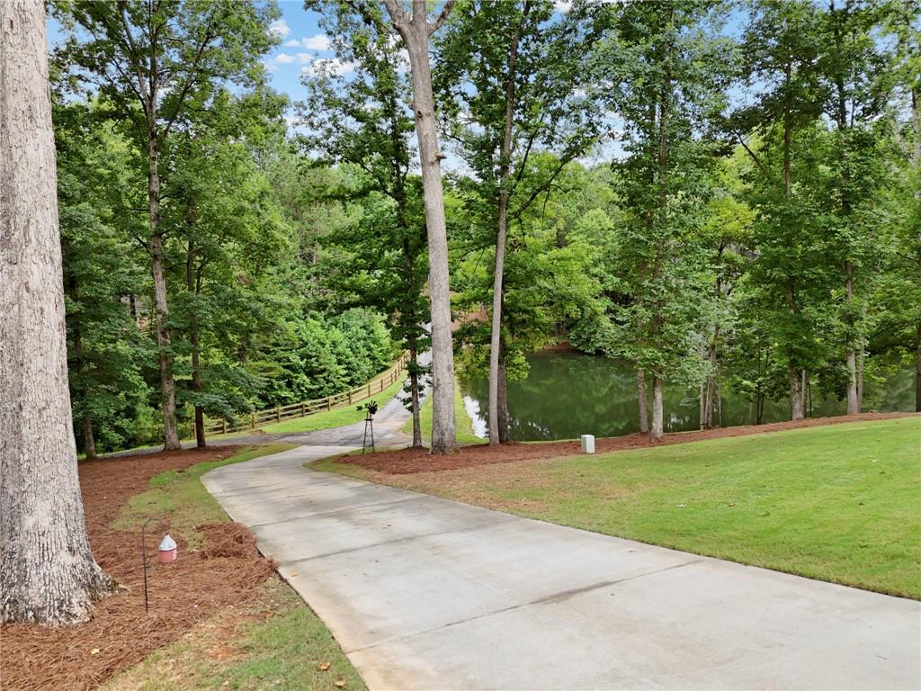 329 Dunroven Way
