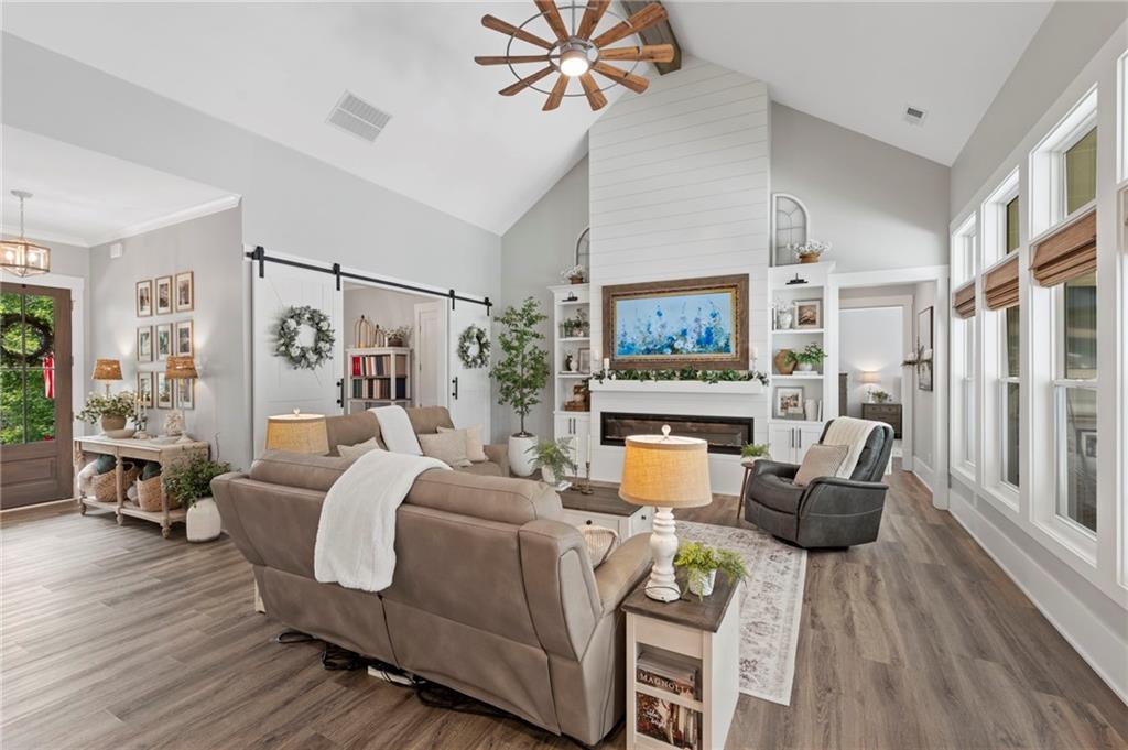 329 Dunroven Way