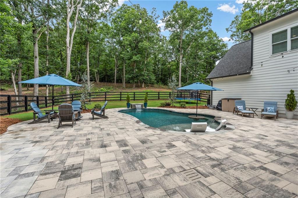 329 Dunroven Way