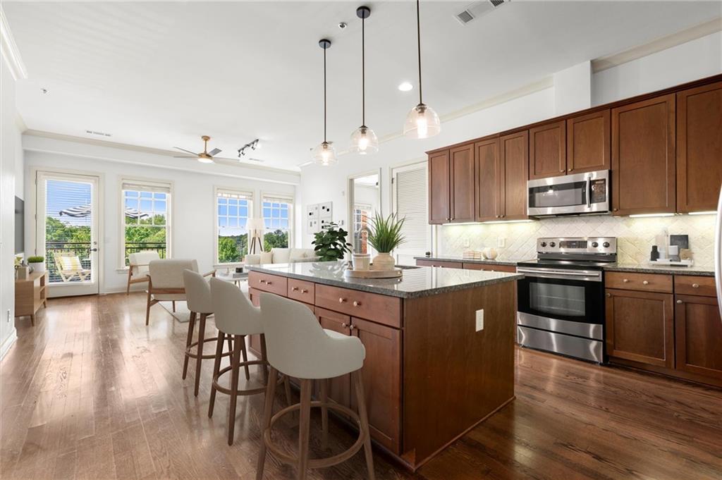 360 Chambers Street Unit 305