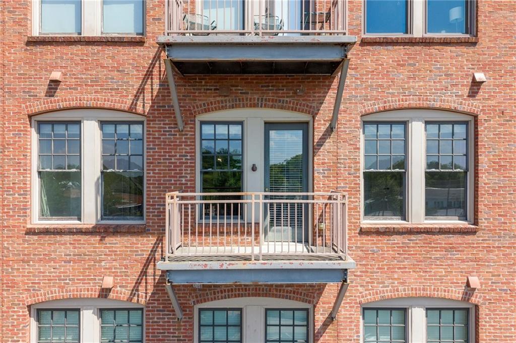 360 Chambers Street Unit 305